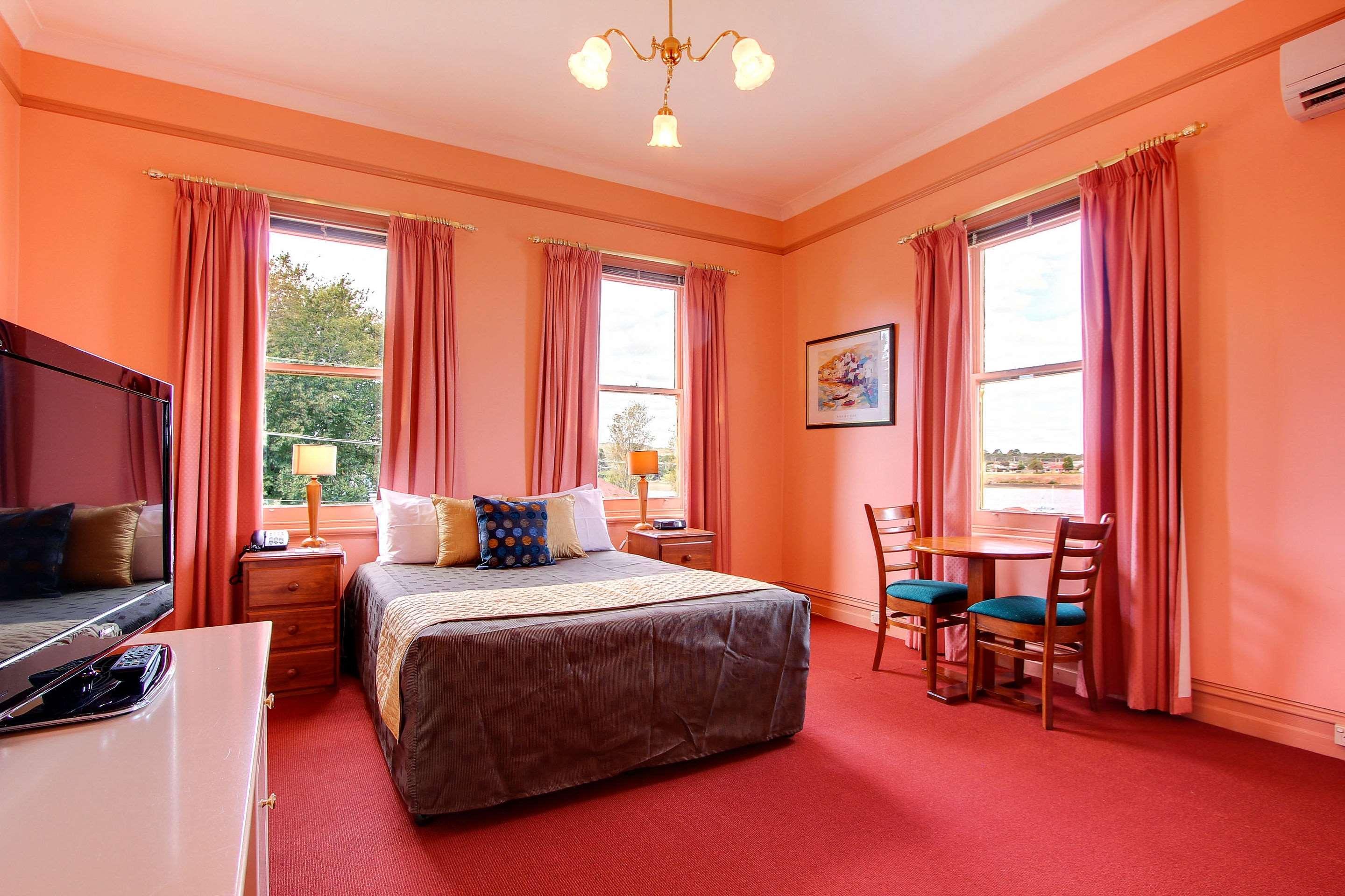 Comfort Inn The Pier George Town Bagian luar foto