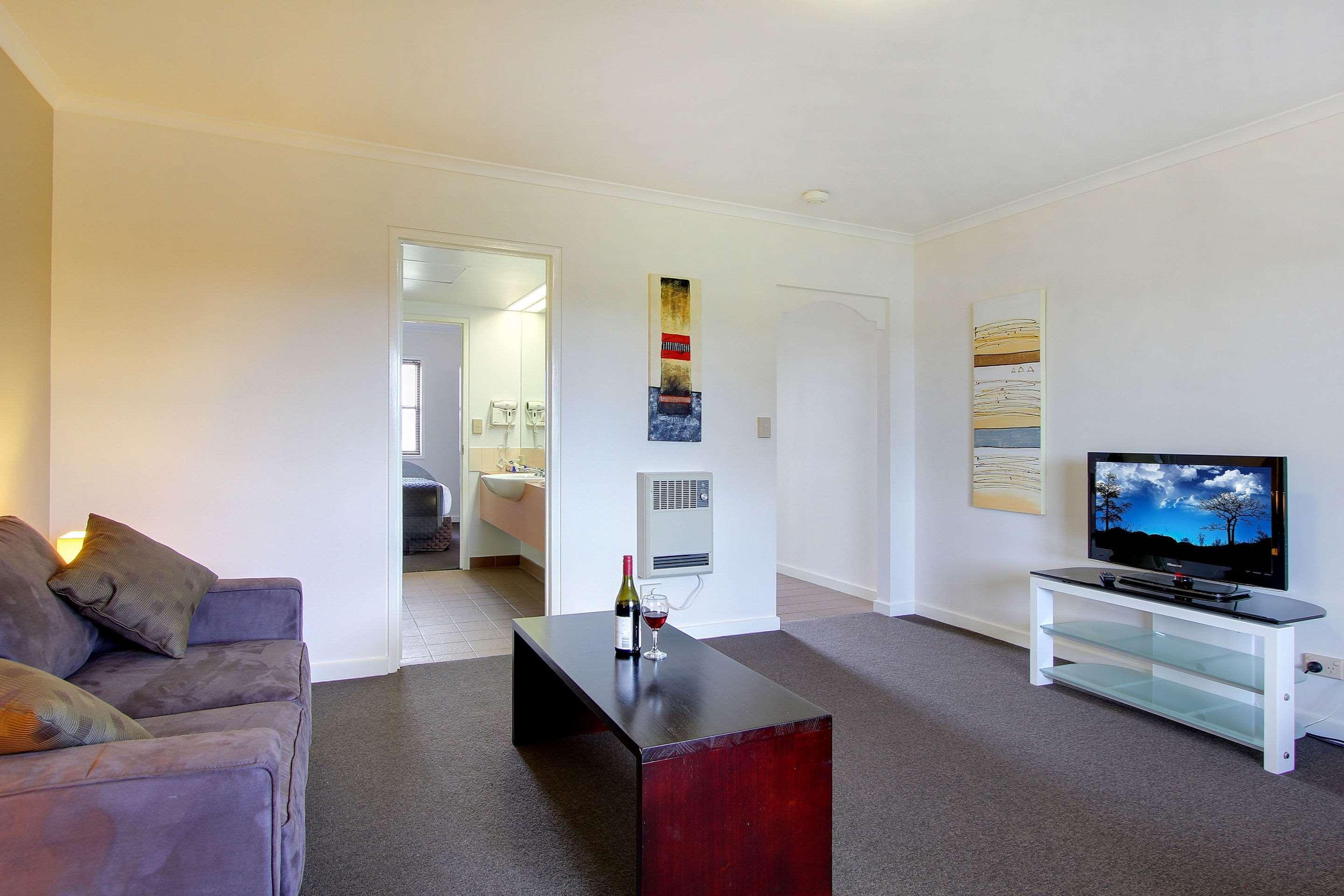 Comfort Inn The Pier George Town Bagian luar foto