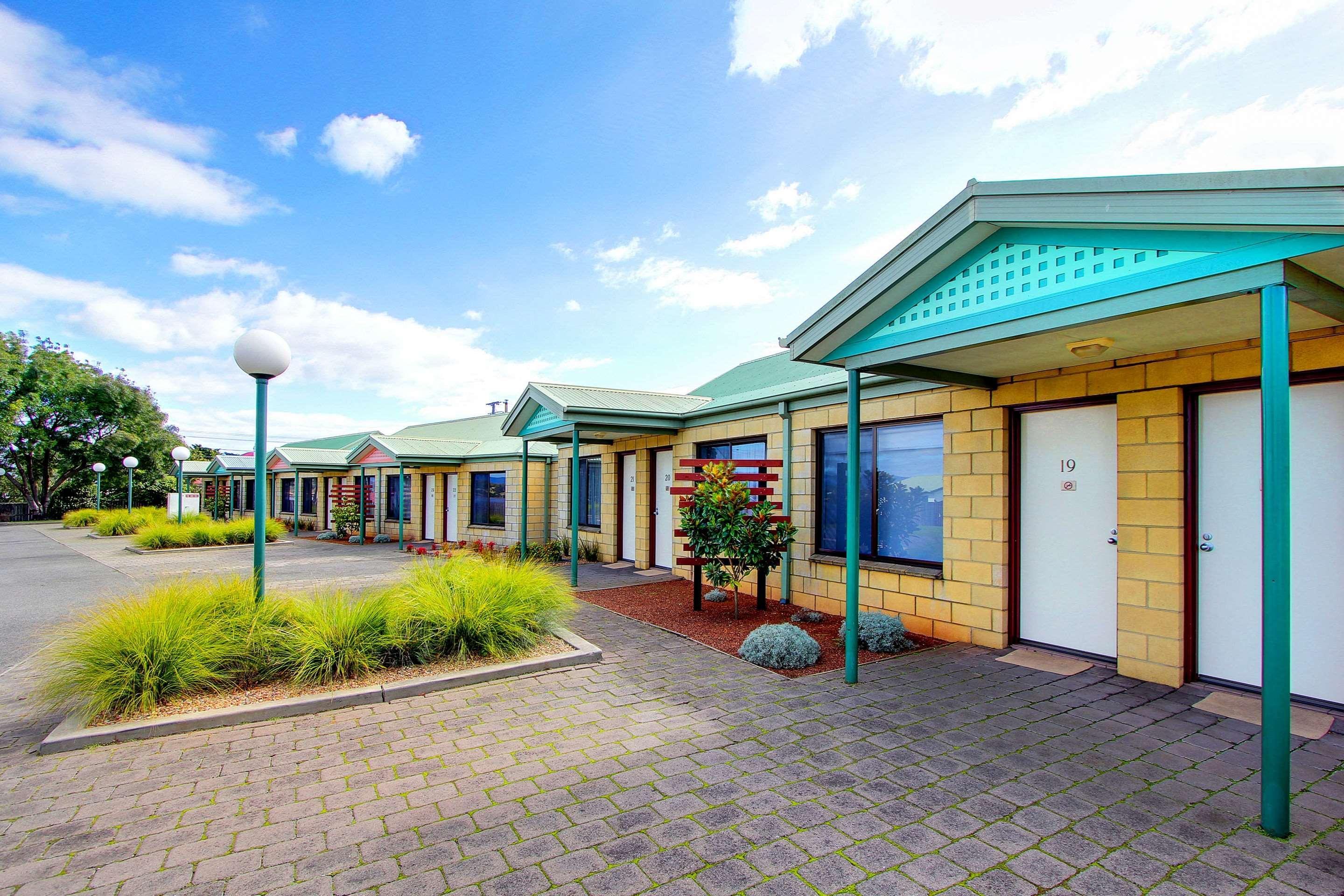 Comfort Inn The Pier George Town Bagian luar foto