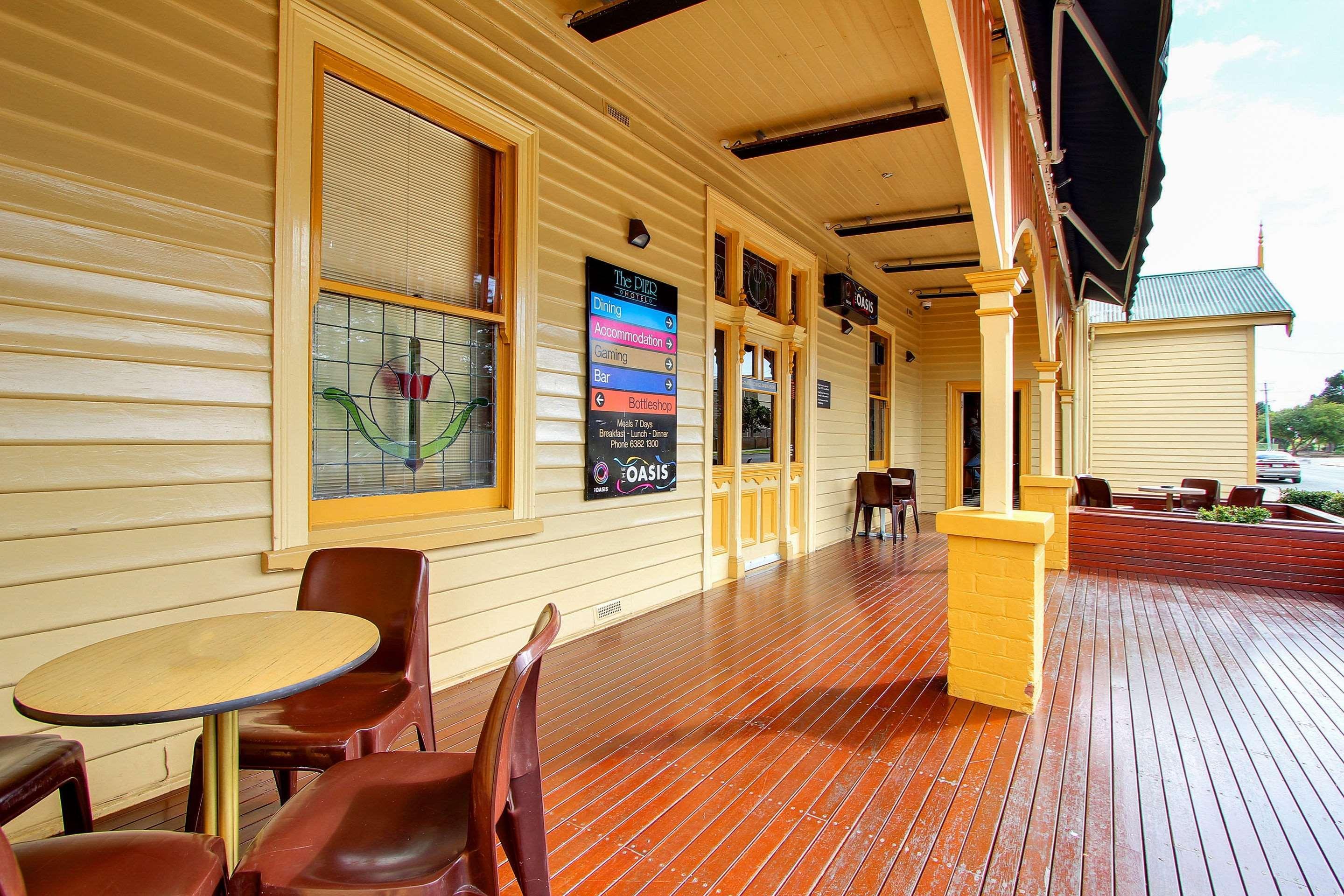 Comfort Inn The Pier George Town Bagian luar foto