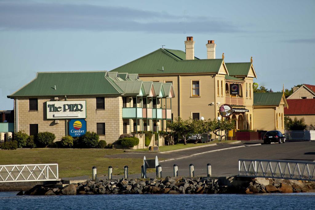 Comfort Inn The Pier George Town Bagian luar foto