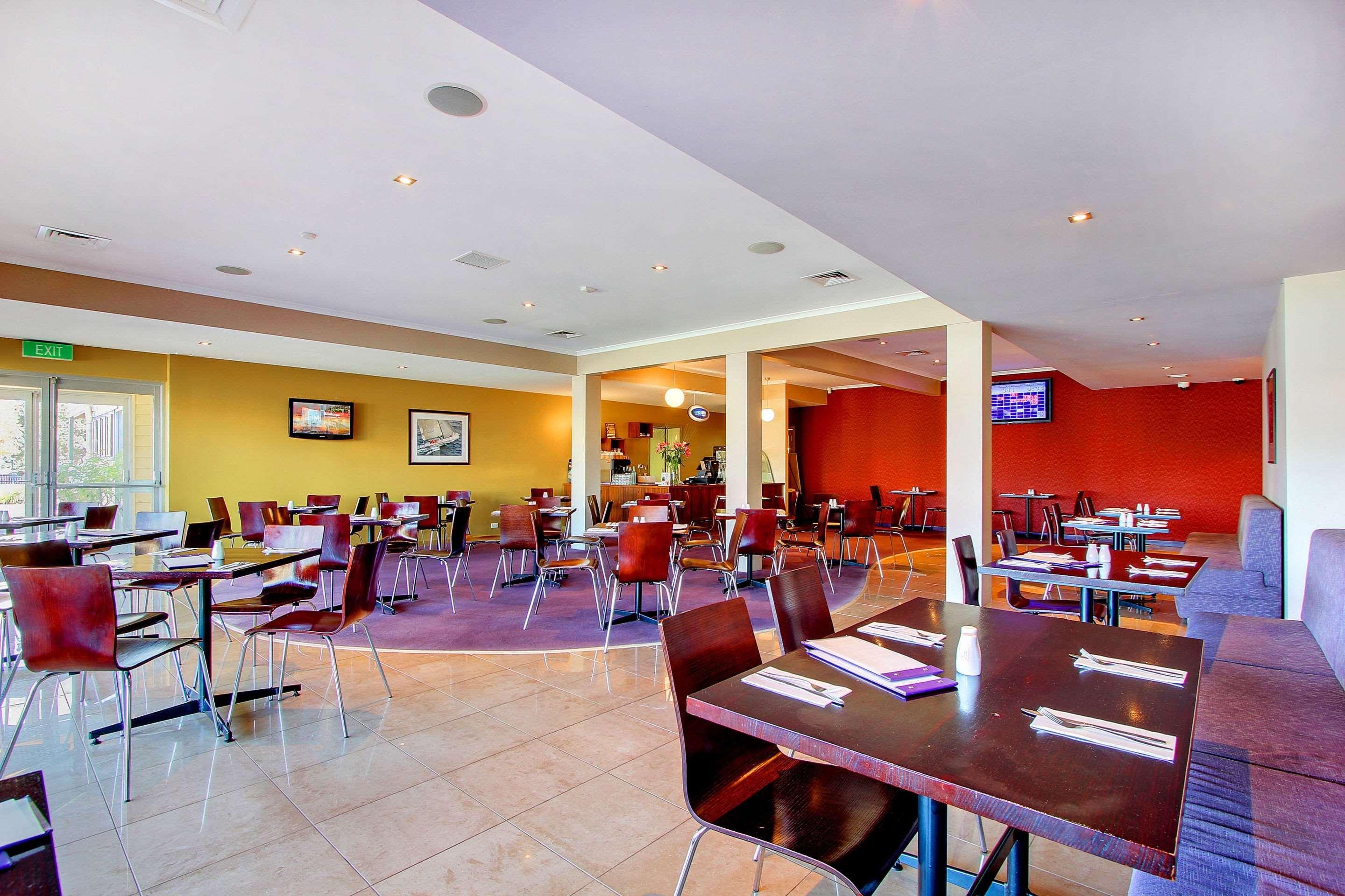 Comfort Inn The Pier George Town Bagian luar foto