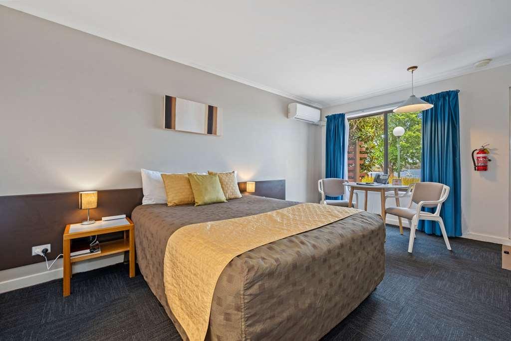 Comfort Inn The Pier George Town Ruang foto